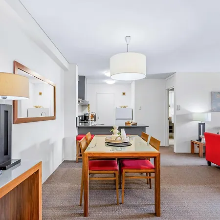 Apartment With City Views In East Perth Exterior photo
